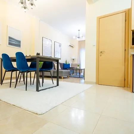 Apartmán Niovi - 3min Walk To Seafront - 500 Mbps Soluň