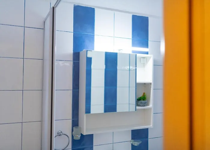 Niovi - 3min Walk To Promenade - 500 Mbps Fiber Apartament Salonic