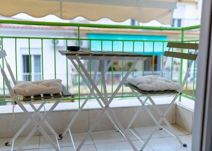 Apartament Niovi - 3min Walk To Promenade - 500 Mbps Fiber